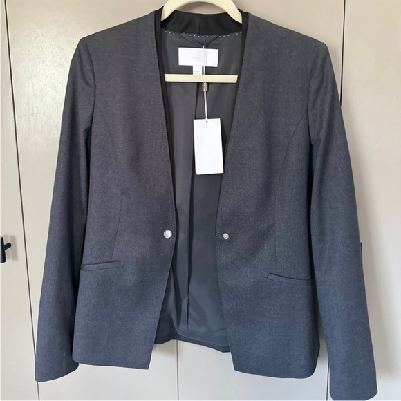 NWT Hugo Boss Collarless Gray Professional Blazer Size 2 - Picture 2 of 3